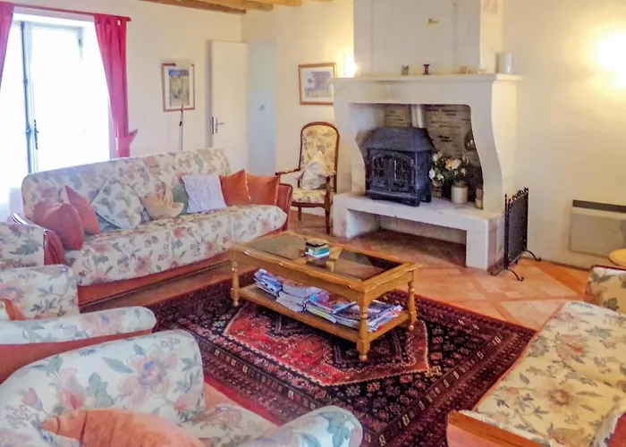 Prázdninový dům In Eglise Neuve D'issac *